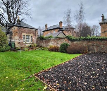 3 bedroom link detached house to rent - Photo 3