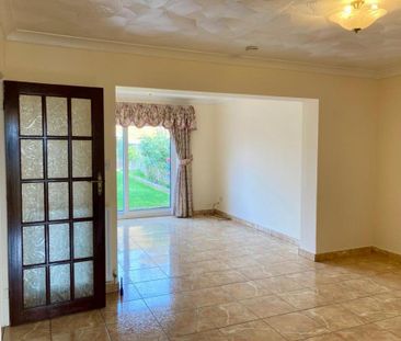 2 bedroom bungalow to rent - Photo 3