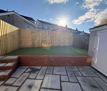 Pencoed Avenue, Cefn Fforest, Blackwood, NP12 - Photo 1