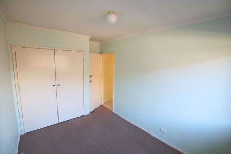 Homely Two Bedroom Brunswick Unit - Photo 5