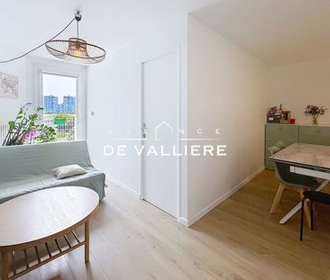 Location Appartement 4 pièces 74m² NANTERRE 92000 - Photo 2