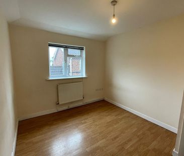 Bournemouth Road, Chandler's Ford, EASTLEIGH - Photo 3