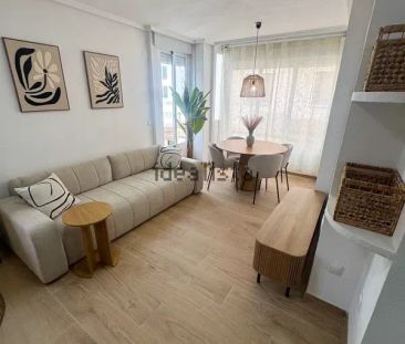 Alquiler de piso en Calle Argonautas - Photo 1