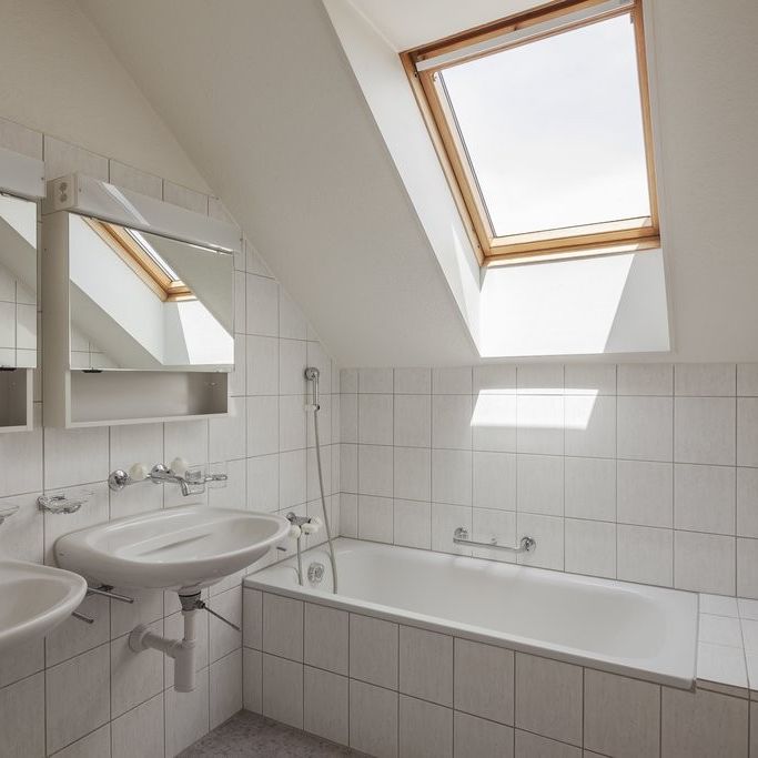 MIETEN OHNE KAUTION - Familienwohnung mit sonnigem Balkon - Photo 1