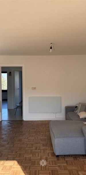 Gezellig dakappartement met staanplaats in centrum Destelbergen - Photo 1