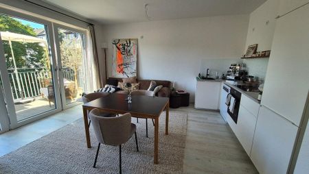 Lichtdurchflutete 1-Zimmer-Wohnung mit hohem Standard - Photo 2