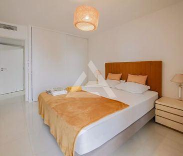 Location Appartement 3 pièces 69m² BEAUSOLEIL 06240 - Photo 2