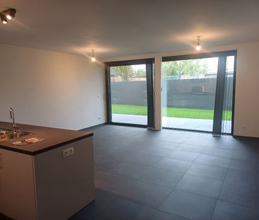 Instapklaar gelijkvloers appartement in Peer centrum met ruim terra... - Photo 3