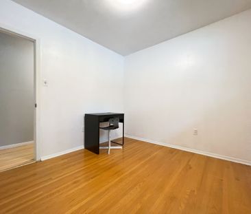 For Lease - 403 Denlow Avenue, Hamilton, Ontario - Photo 6