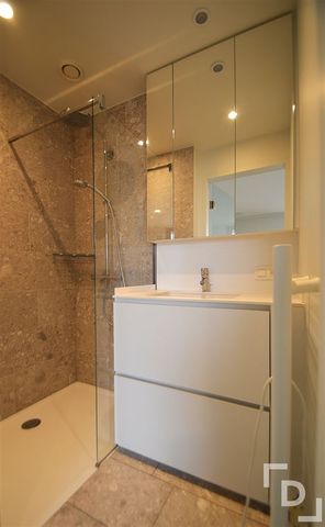 Prachtig afgewerkt appartement op de Grote Markt in Poperinge. - Photo 5