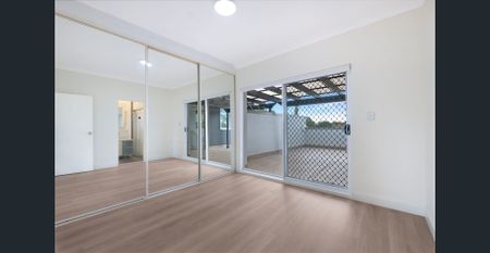 RENOVATED PENTHOUSE WITH TWO HUGE TERRACES! - Photo 3