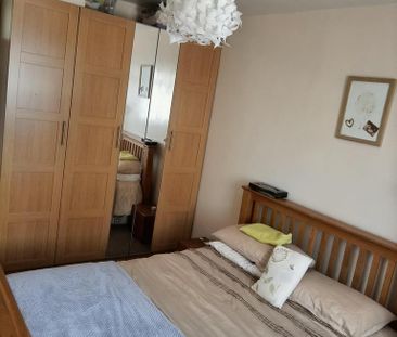 3 bedroom apartment to rent - Photo 5
