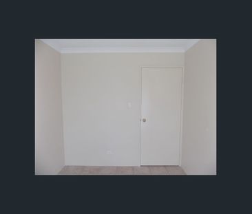 Family Home with Aircon! - Photo 2