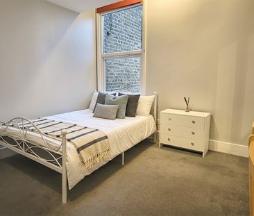 Studio Flat, High Street, N8 - Photo 5