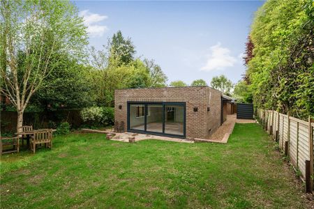 3 bedroom bungalow to rent - Photo 2