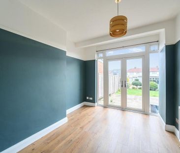 3 bedroom house to rent - Photo 2