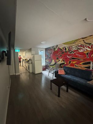 181 Henderson - Photo 1