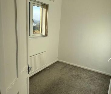 30 Carrowreagh Road, Dundonald, BT16 1TS - Photo 3