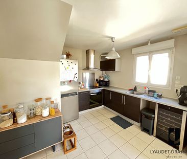 Location Maison 4 pièces 97m² - Photo 3