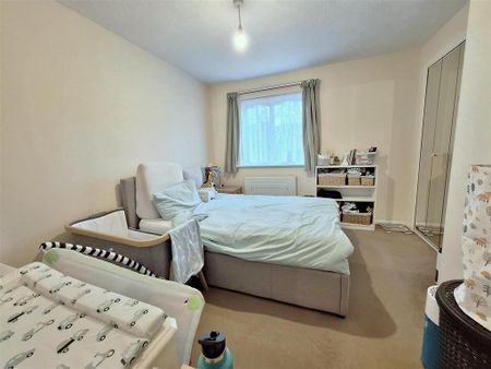 2 bedroom semi-detached house to rent - Photo 2