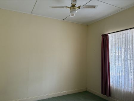 48 Carlton Parade, Port Augusta SA 5700 - Photo 3