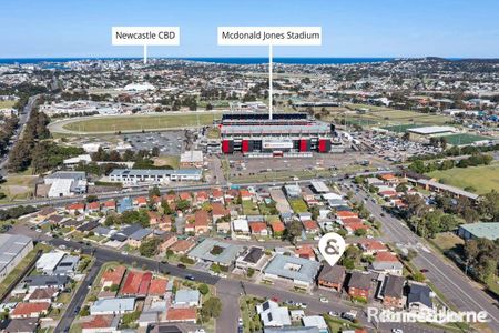 Convenient One-Bedroom Unit in the Heart of Lambton - Photo 3