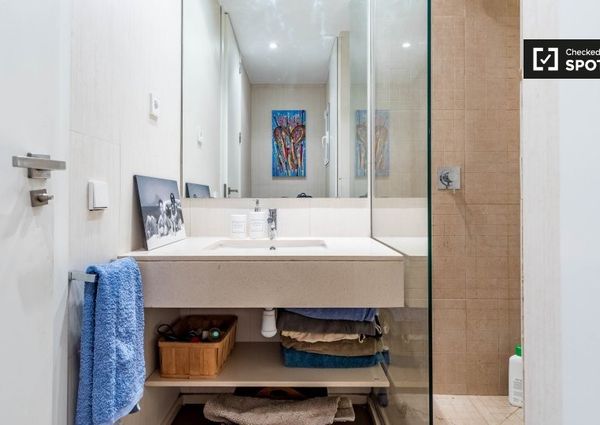 valencia, Valencian Community 46004