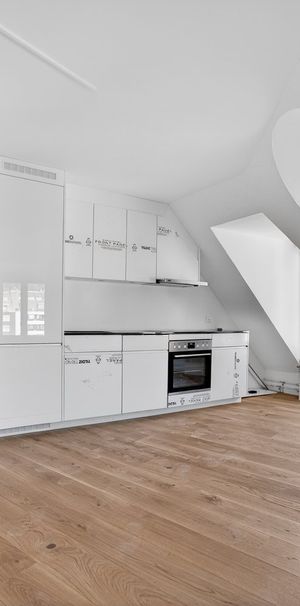 Charmante 3-Zimmer-Wohnung mit Stadtblick im Herzen von Luzern - Foto 1