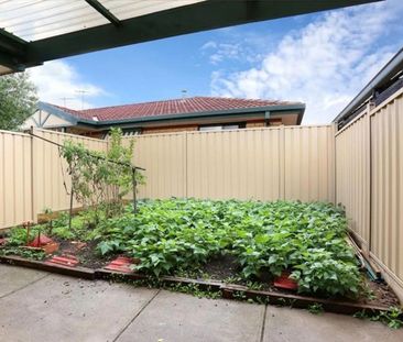 LOVELY 3 BEDROOM HOME - Photo 5