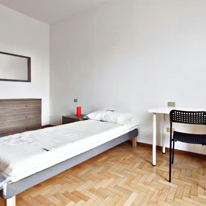 Via Sapri, Milan, Lombardy 20156 - Photo 1