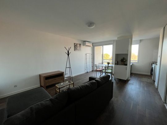 Location Appartement 2 pièces 42m² FONSORBES 31470 - Photo 1