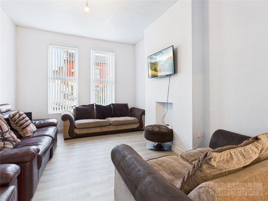 8 bedroom apartment to rent - Photo 1