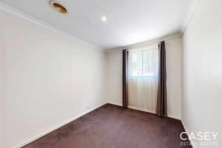 3 Wallace Road, Cranbourne - Photo 2