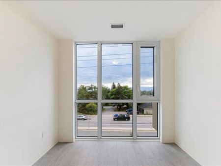 For Lease - 509 Dundas Street Unit# 224, Oakville, Ontario - Photo 2