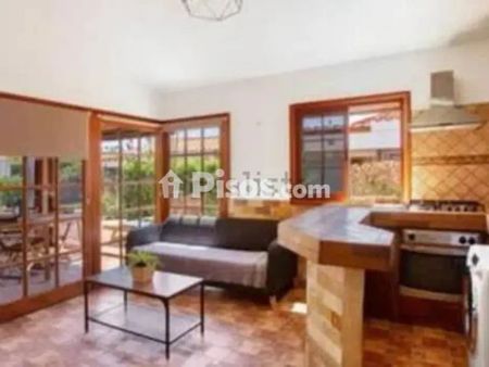 Casa adosada en alquiler en Avenida Touroperador Tjaereborg - Photo 3