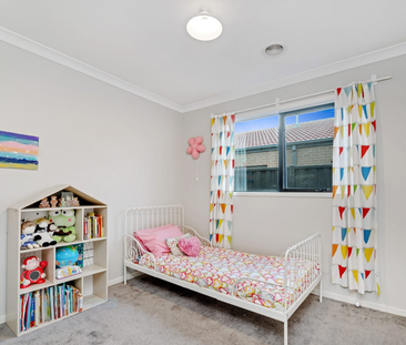 Contemporary Living at Its Best - Beautiful Home with Remarkable El... - Photo 3