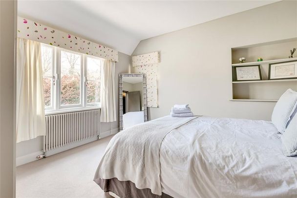 4 bedroom detached house to rent - Photo 1
