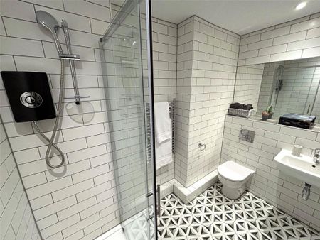 1 bedroom apartment to rent - Photo 5