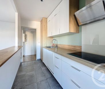 Location Appartement 2 pièces 40m² CAGNES SUR MER 06800 - Photo 3