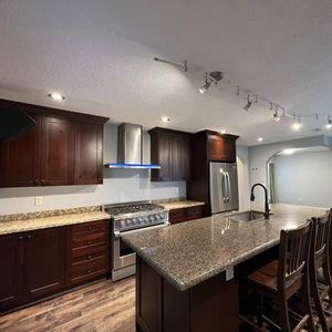 (PLH_REF#28A) ***3 Bedroom Bungalow House for Rent in Langley*** - Photo 2