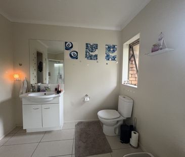 Sunny 3-Bedroom Home in Stunning Ngongotahā - Ngongotaha - Photo 5