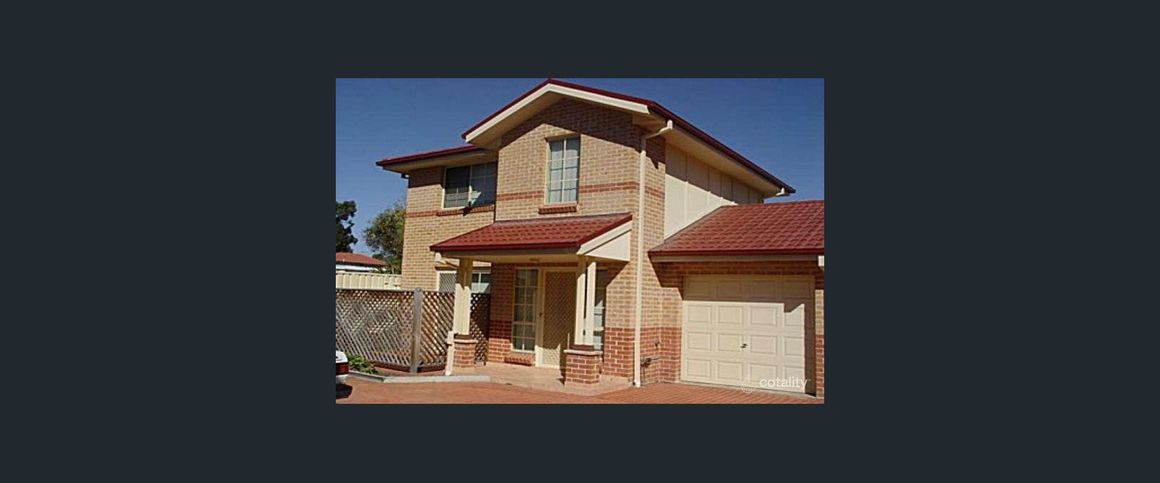 Charming Home in Convenient Casula Location - Photo 1
