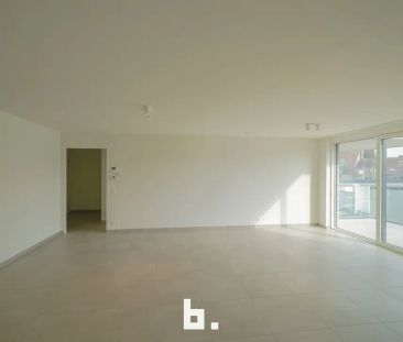 Zeer energiezuinig appartement te Jabbeke - Photo 1
