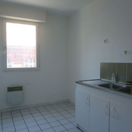 Appartement T2 en résidence situé dans le centre , rue Molière ! réf 5266 - Photo 3