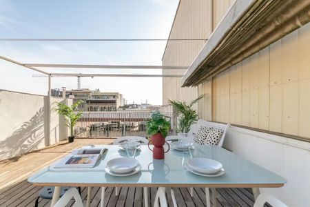 Gran Via de les Corts Catalanes, Barcelona, Catalonia 08007 - Photo 4