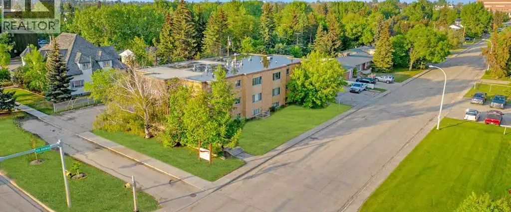 108, 9932 105 Avenue — 1 Bedroom - Photo 1