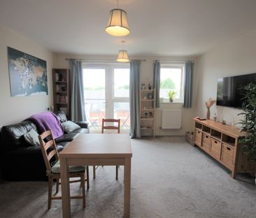 Hagden Lane, Watford - Photo 1