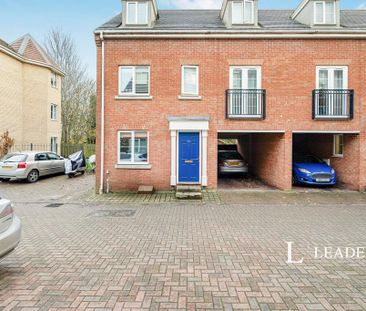 1 bedroom in a house share to rent - Photo 2