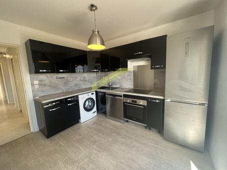 Location Appartement 4 pièces 80m² NICE 06200 - Photo 5
