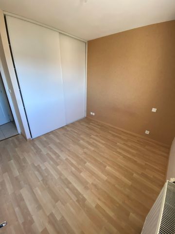 Location Appartement 2 pièces 46m² RODEZ 12000 - Photo 3